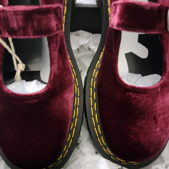 Dr. Martens Addina Heaven by Marc Jacobs Velvet Shoes in Cherry Red 8 NWT - Picture 5 of 9